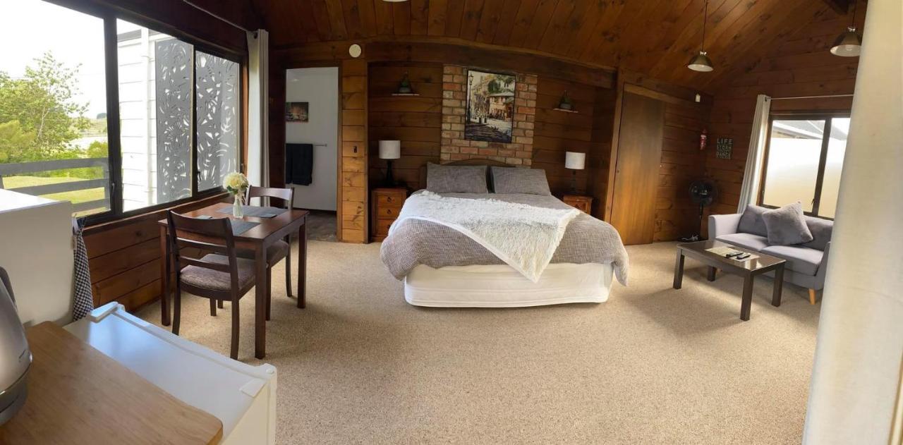 Caldera Country Lodge Hamurana Extérieur photo